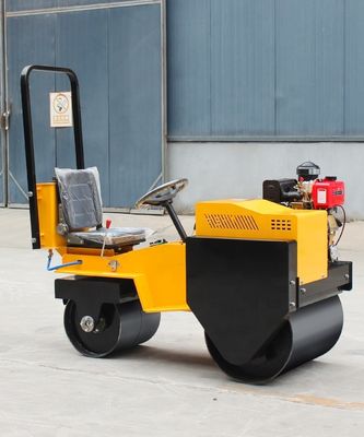 20KN Spannende kracht 70HZ Trillingsfrequentie Diesel wegroller voor compacteringsbehoeften