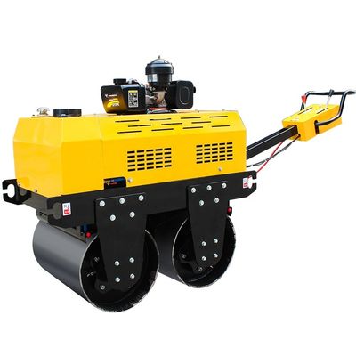Mini 0,5 ton dubbeltrommel vibreerbare wegrolcompressor met Kawasaki hydraulische pomp