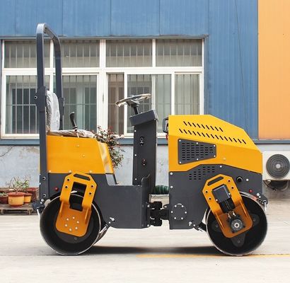 5.5L brandstoftankcapaciteit Industriële compactormachine Hydraulische trillende wegrol