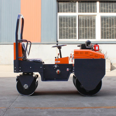 Industriële hydraulische trillende wegroller met een capaciteit van 500 kg en een vermogen van 4,8 kW