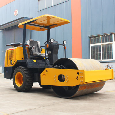 3.5 ton trillingsrol met een trillingsfrequentie van 74 L en een snelheid van 2-8 km/u