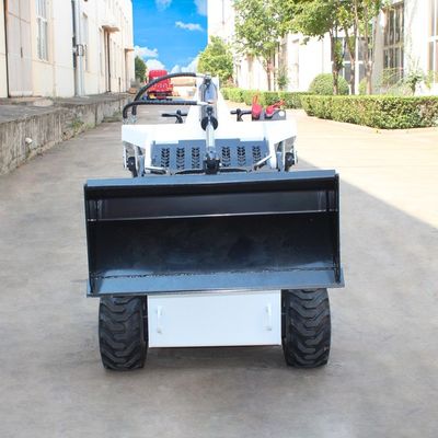 Verstelbare mini-skid-stuurlader met bevestigingen en 0-6 km/h werkingssnelheid