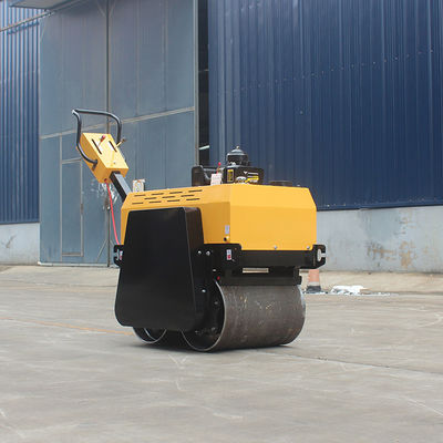 600 mm Compactiebreed Handheld Soil Compactor Machine met 2,5 L brandstoftankcapaciteit