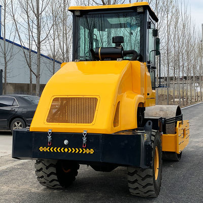 CHANGCHAI 6 ton zelfrijdende trillende wegrol met continu veranderlijke snelheid