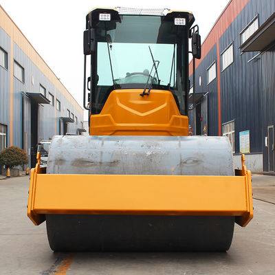 Rijden op trillende single drum 6000 kg Asfalt Ground Road Rollers Voor Asfalt Leging