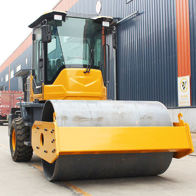 Rijden op trillende single drum 6000 kg Asfalt Ground Road Rollers Voor Asfalt Leging