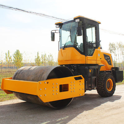 5 ton dubbele drum wegroller met Kawasaki hydraulische klep en 100KN opwindende kracht