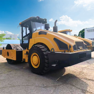 20 ton Mini Wheel Road Roller met 500N/cm statische lijnbelasting Trillingsfrequentie 28/35Hz