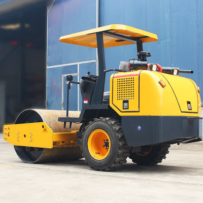 Hoog werkend rendement Single Drum Roller Compactor Vibratory Soil Roller Voor verkoop